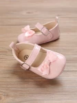 бебешки обувки, стилни обувки за бебета, розови обувки, обувки с панделка, първи стъпки, комфортни обувки за бебета, модни аксесоари за деца